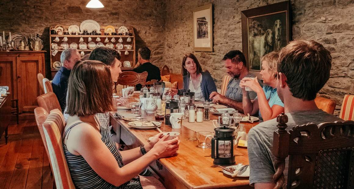 Olivers Lodge Breakfast v3