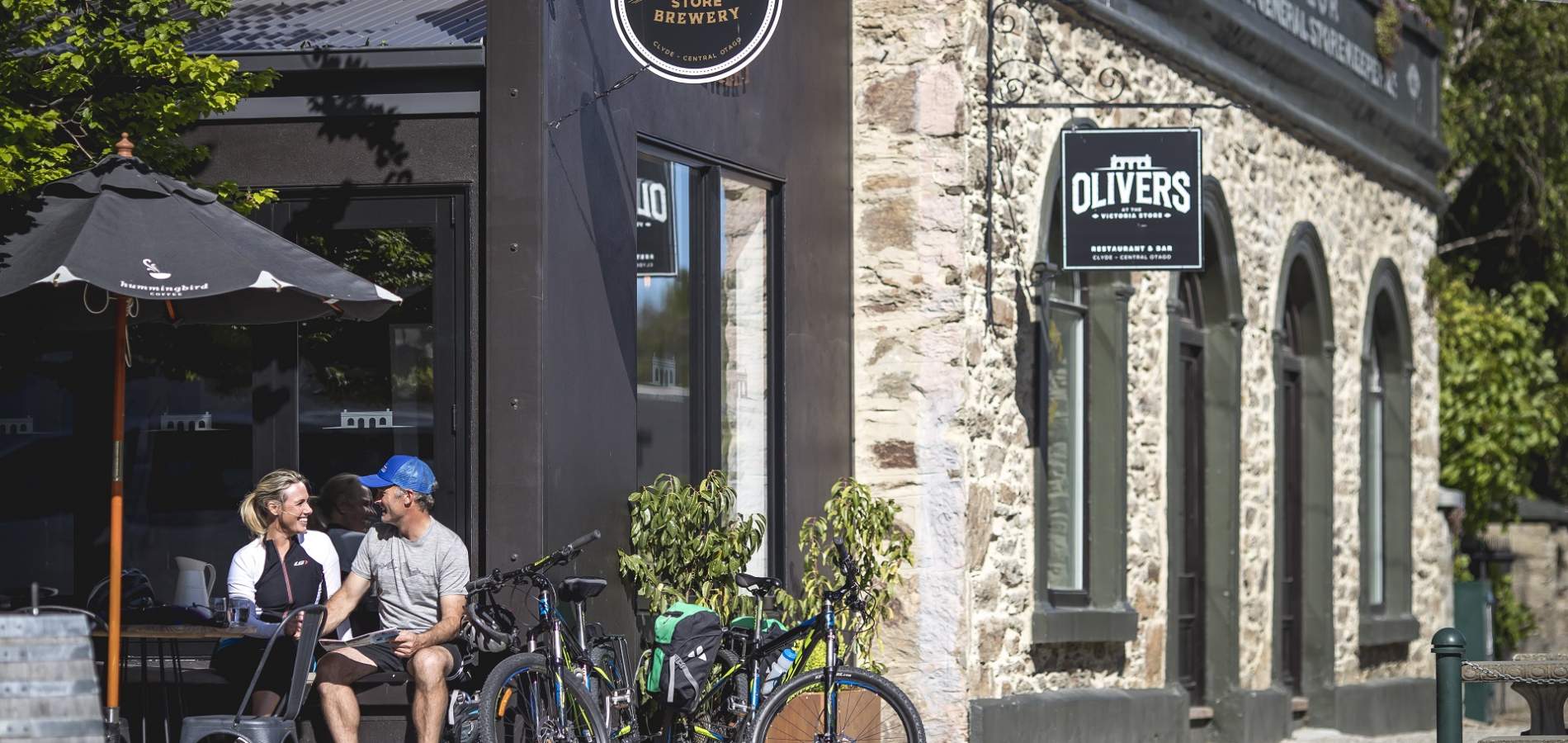Olivers Victoria Store Clyde