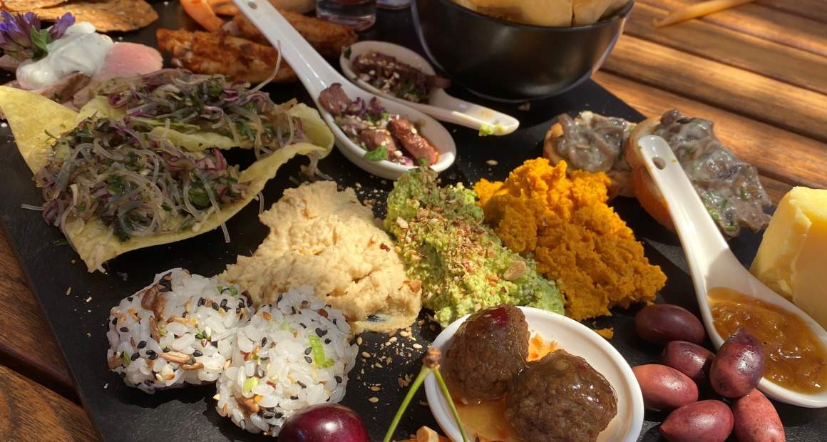 Desert Heart Platter