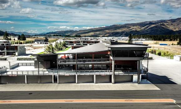 Highlands Pitlane Function Room level 1